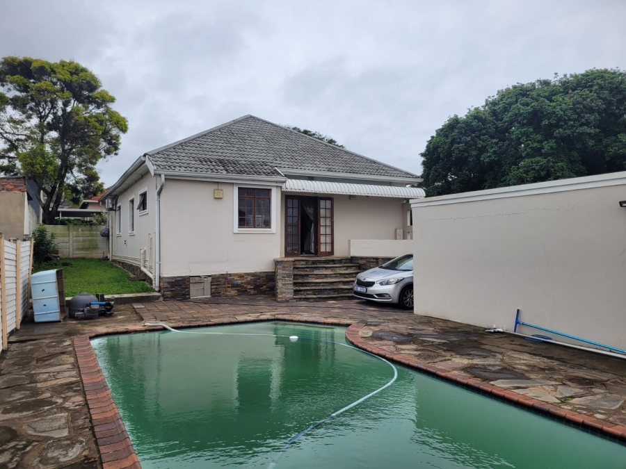 3 Bedroom Property for Sale in Glenwood KwaZulu-Natal