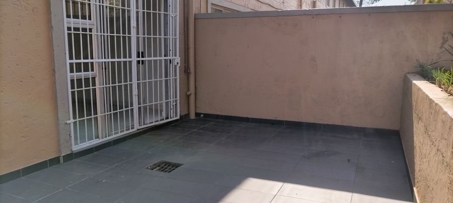 2 Bedroom Property for Sale in Morningside KwaZulu-Natal