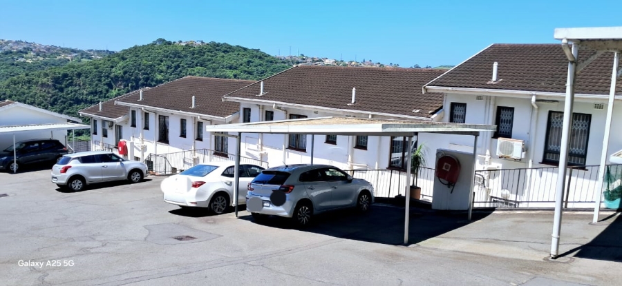 2 Bedroom Property for Sale in Reservoir Hills KwaZulu-Natal