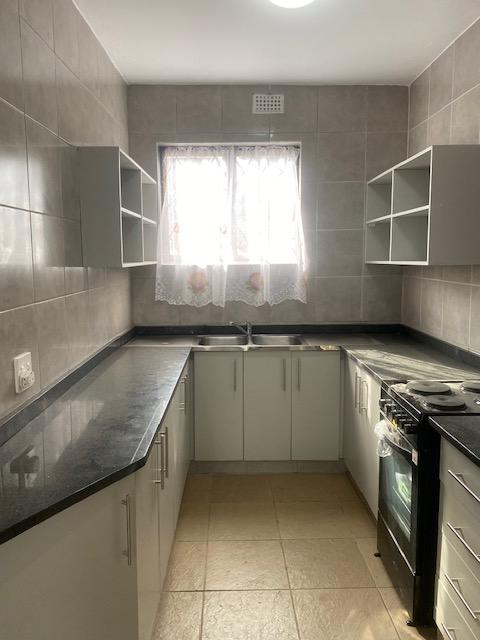 To Let 2 Bedroom Property for Rent in Fields Hill KwaZulu-Natal