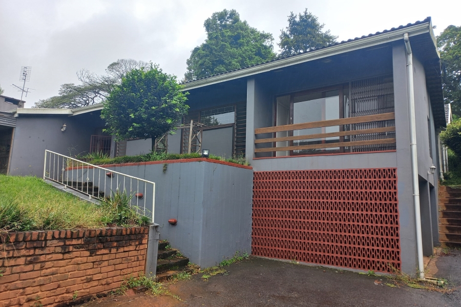 4 Bedroom Property for Sale in Athlone KwaZulu-Natal