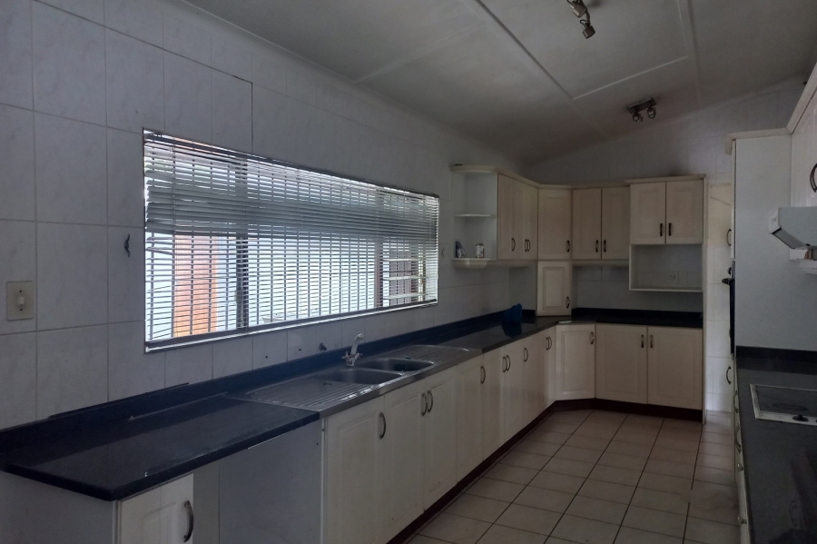 4 Bedroom Property for Sale in Athlone KwaZulu-Natal