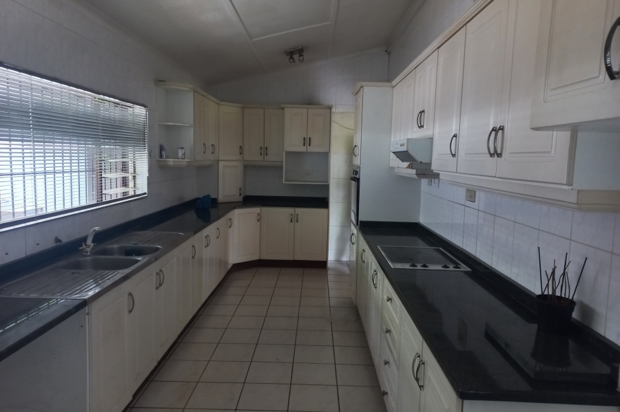 4 Bedroom Property for Sale in Athlone KwaZulu-Natal