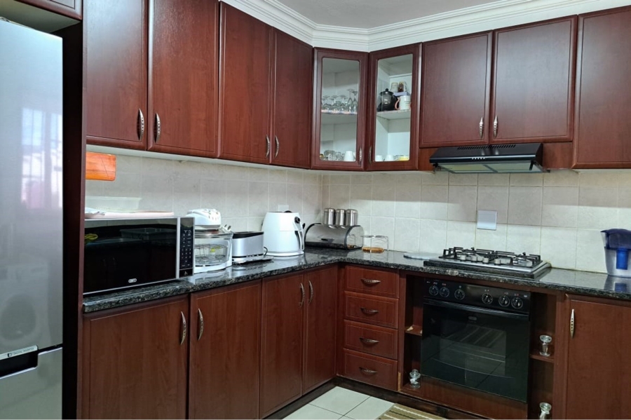 3 Bedroom Property for Sale in Raisethorpe KwaZulu-Natal