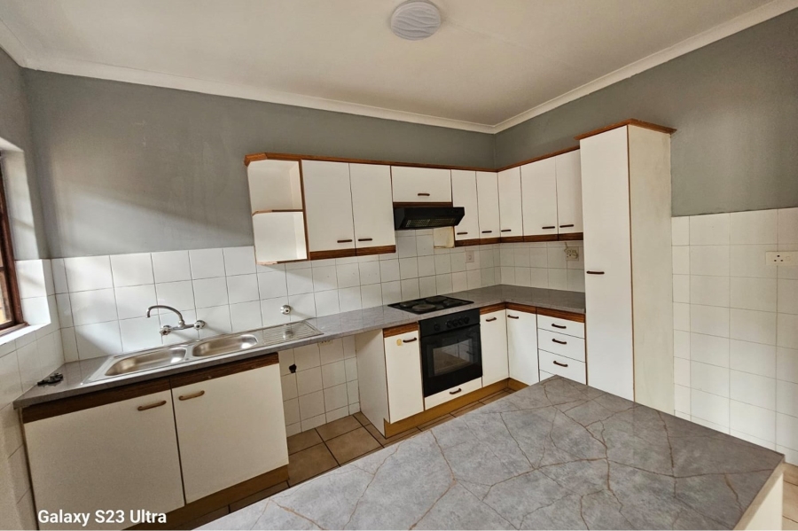 3 Bedroom Property for Sale in Scottsville KwaZulu-Natal