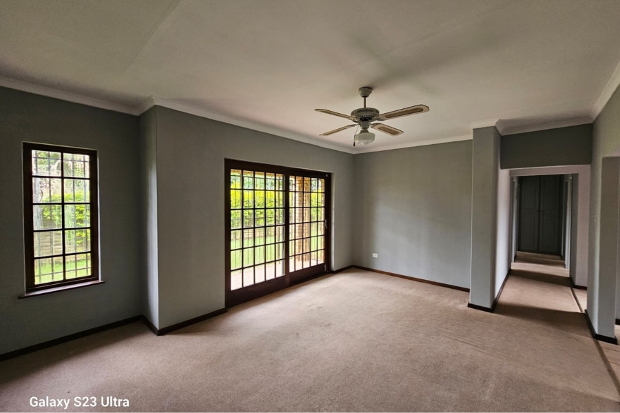 3 Bedroom Property for Sale in Scottsville KwaZulu-Natal