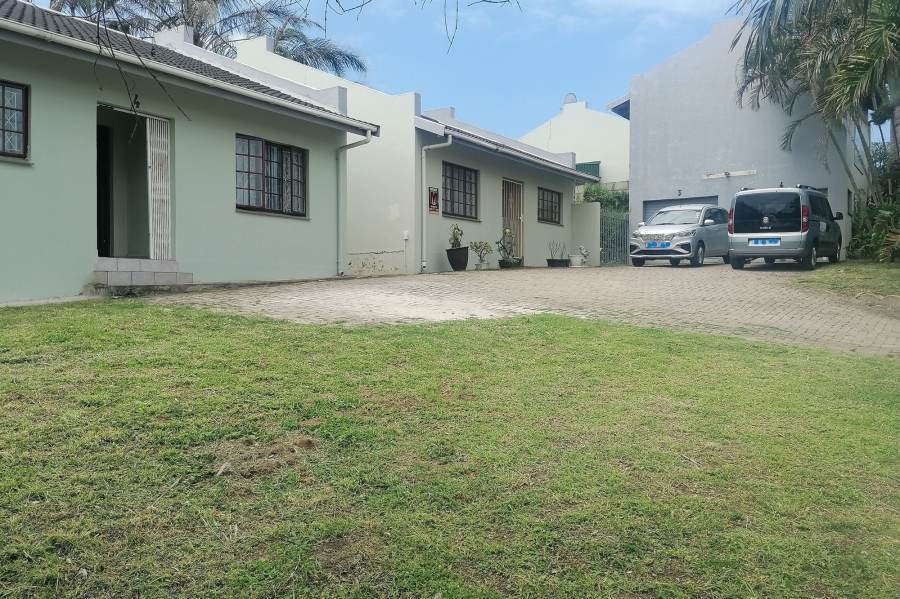 2 Bedroom Property for Sale in Manaba Beach KwaZulu-Natal