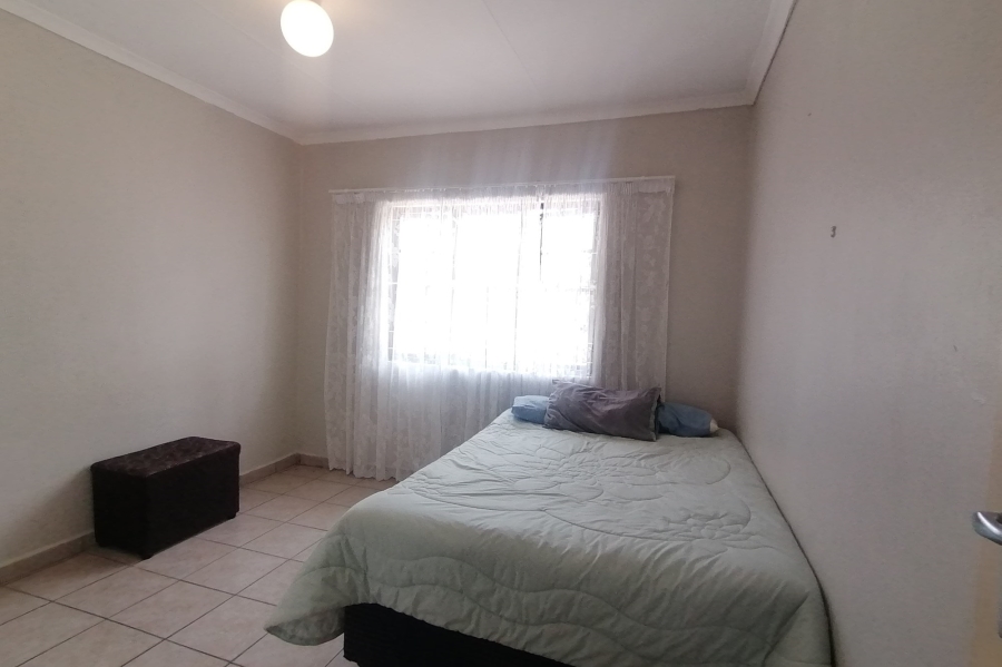 2 Bedroom Property for Sale in Manaba Beach KwaZulu-Natal