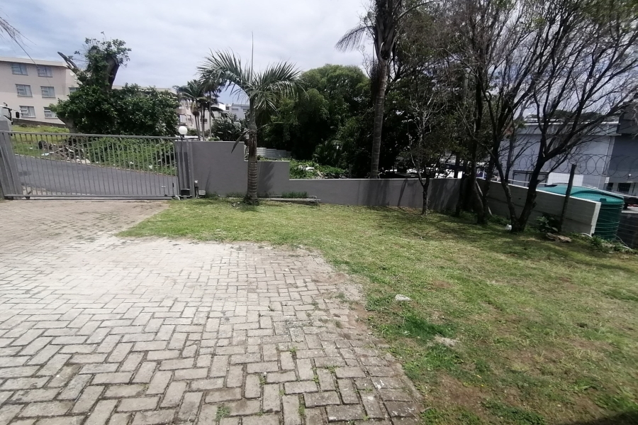 2 Bedroom Property for Sale in Manaba Beach KwaZulu-Natal