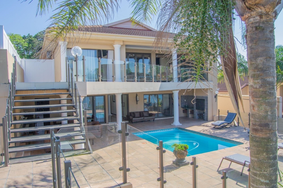 6 Bedroom Property for Sale in Uvongo KwaZulu-Natal