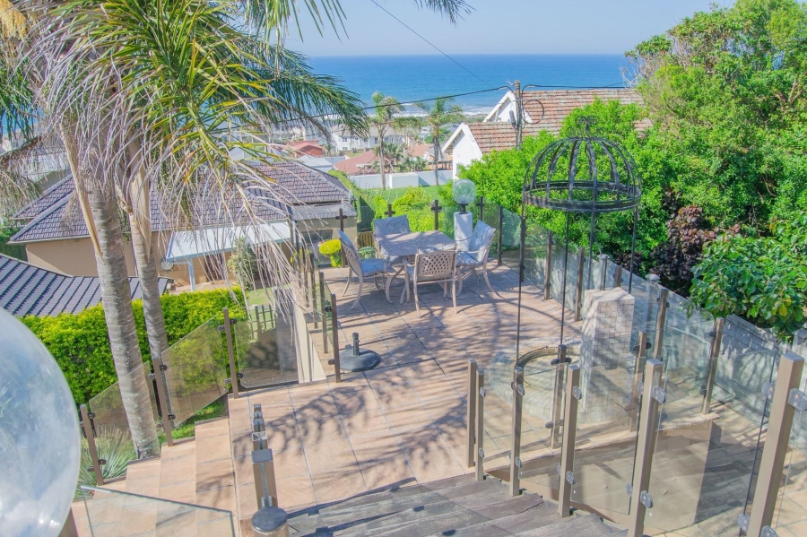 6 Bedroom Property for Sale in Uvongo KwaZulu-Natal