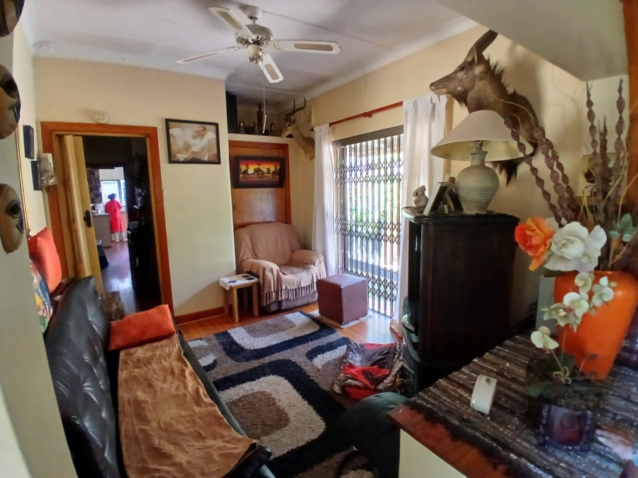 3 Bedroom Property for Sale in Mount Vernon KwaZulu-Natal