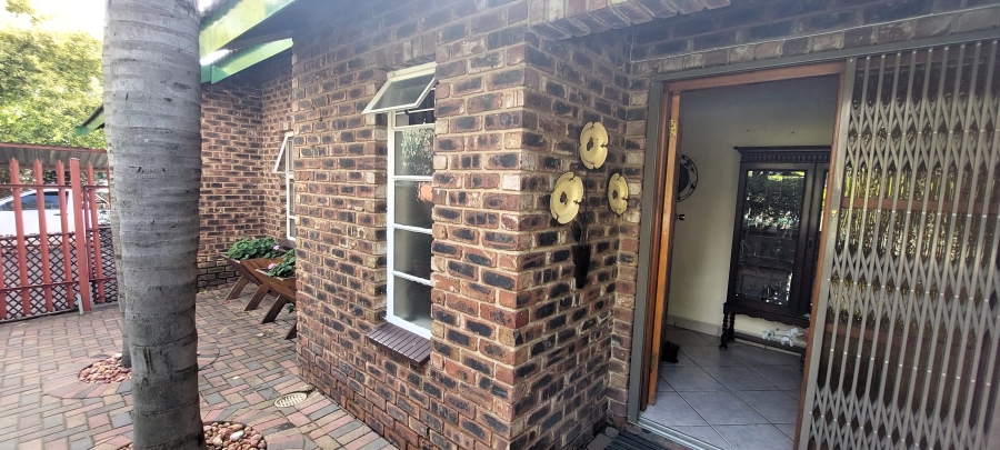 3 Bedroom Property for Sale in Aviary Hill KwaZulu-Natal