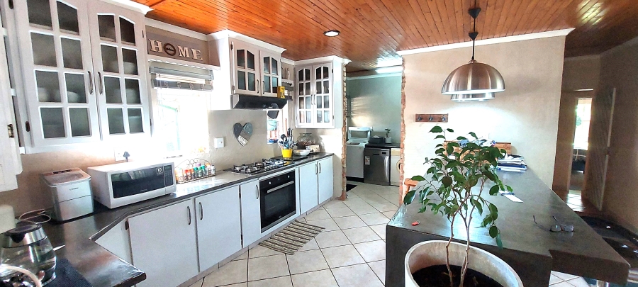 3 Bedroom Property for Sale in Aviary Hill KwaZulu-Natal