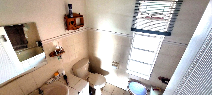 3 Bedroom Property for Sale in Aviary Hill KwaZulu-Natal
