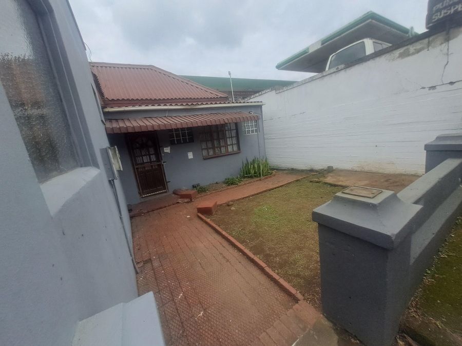 4 Bedroom Property for Sale in Sea View KwaZulu-Natal