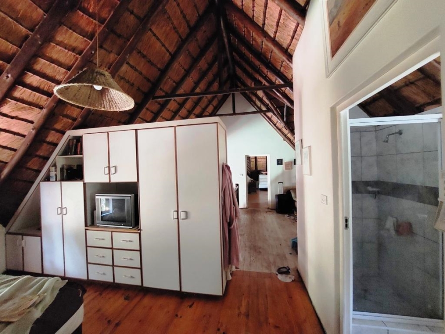 4 Bedroom Property for Sale in Uvongo KwaZulu-Natal