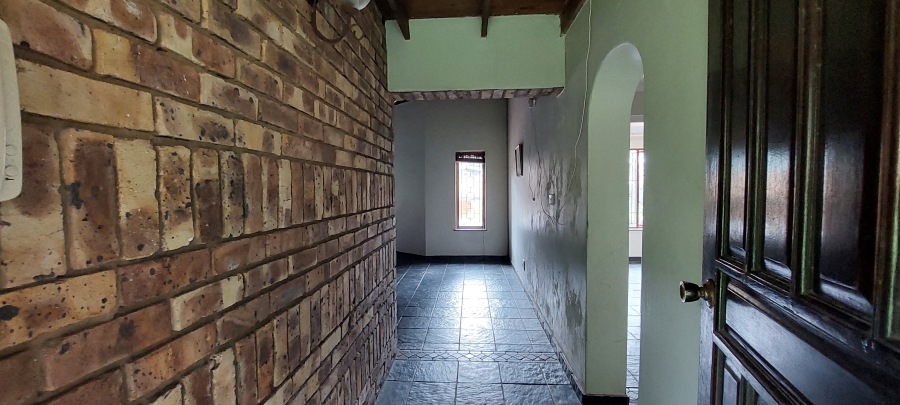 3 Bedroom Property for Sale in Uvongo KwaZulu-Natal