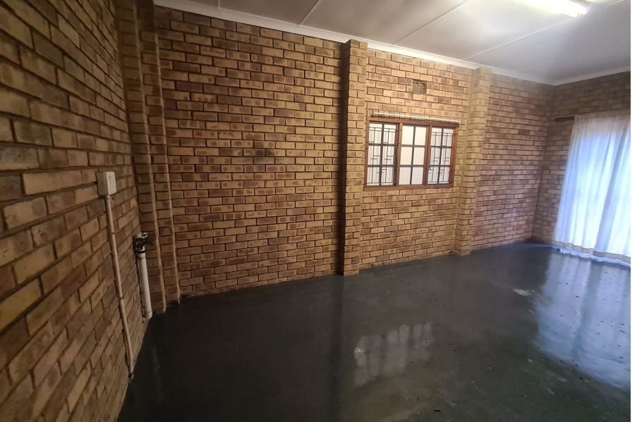 To Let 3 Bedroom Property for Rent in Birdswood KwaZulu-Natal