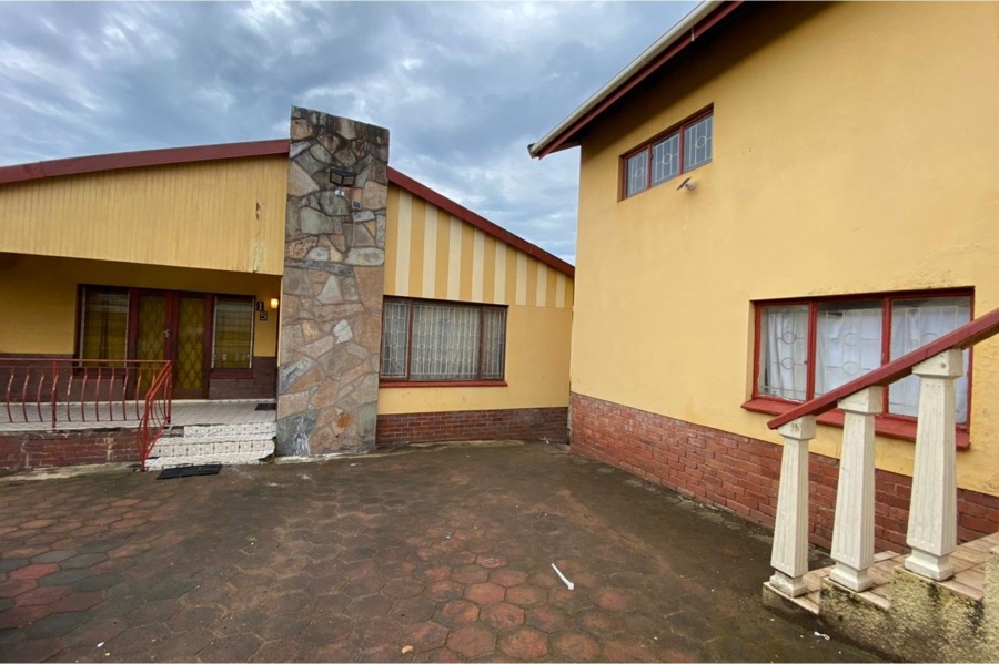 3 Bedroom Property for Sale in Kenville KwaZulu-Natal