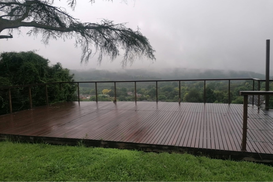 To Let 5 Bedroom Property for Rent in Kingston Park KwaZulu-Natal