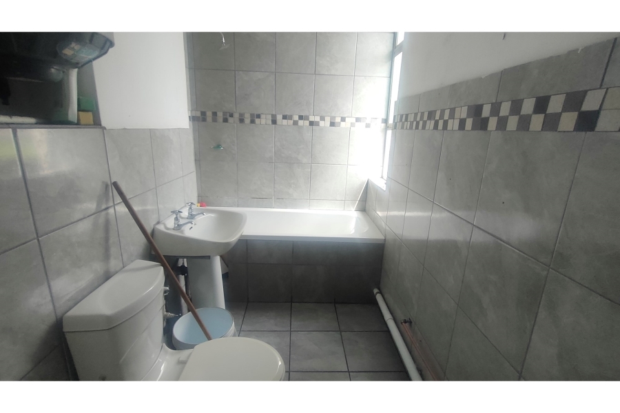 2 Bedroom Property for Sale in Umbilo KwaZulu-Natal