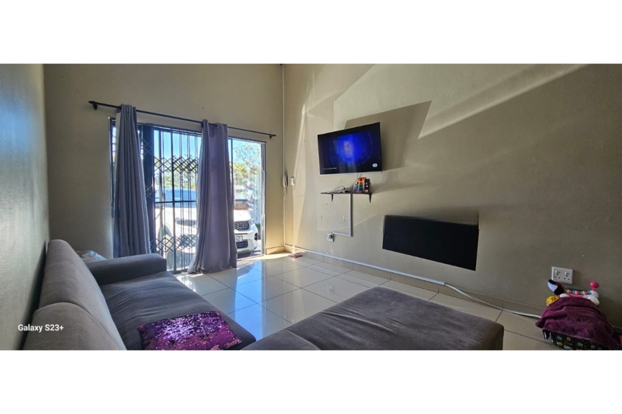 2 Bedroom Property for Sale in Brindhaven KwaZulu-Natal