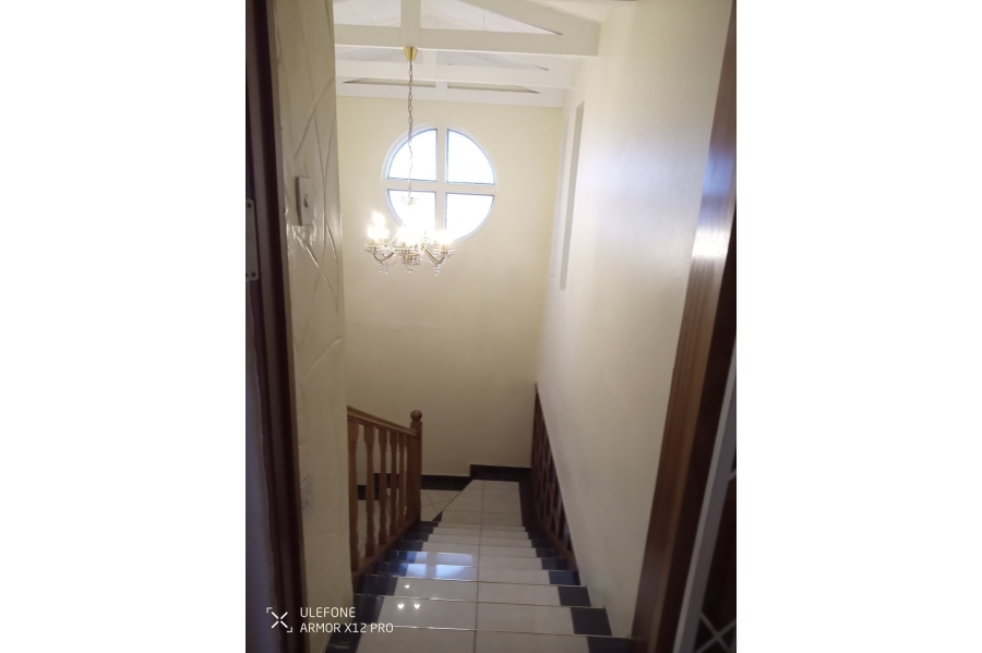 5 Bedroom Property for Sale in Windermere KwaZulu-Natal