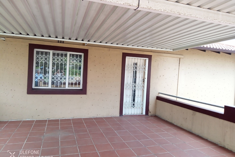 2 Bedroom Property for Sale in Brindhaven KwaZulu-Natal