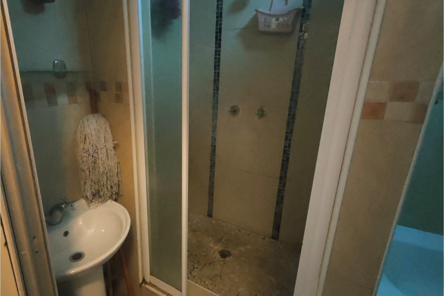 1 Bedroom Property for Sale in Durban Central KwaZulu-Natal