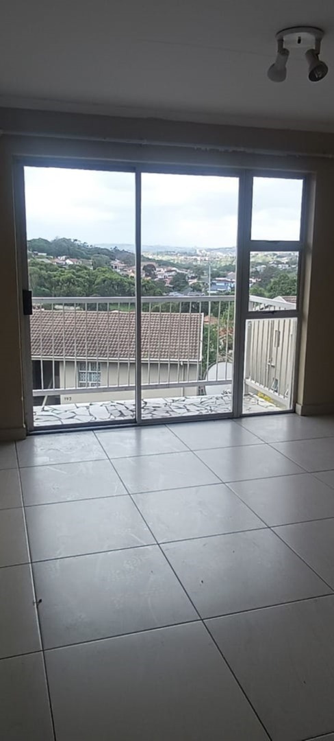 To Let 2 Bedroom Property for Rent in Montclair KwaZulu-Natal