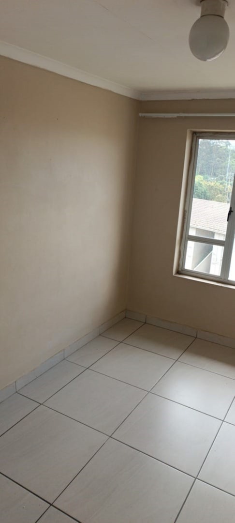 To Let 2 Bedroom Property for Rent in Montclair KwaZulu-Natal