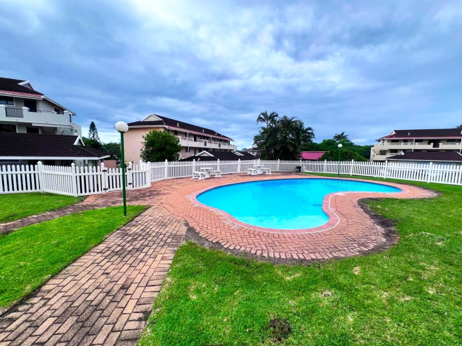 2 Bedroom Property for Sale in Uvongo Beach KwaZulu-Natal