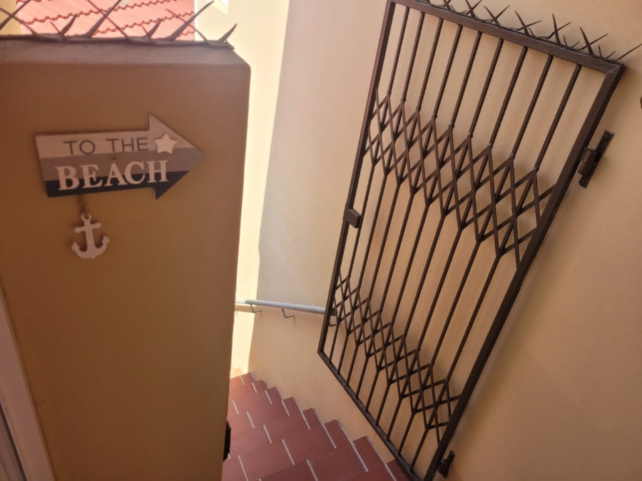 To Let 1 Bedroom Property for Rent in Uvongo Beach KwaZulu-Natal