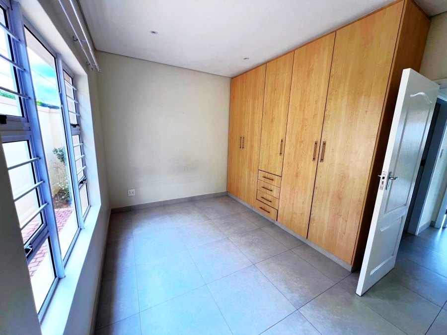 To Let 2 Bedroom Property for Rent in Albersville KwaZulu-Natal