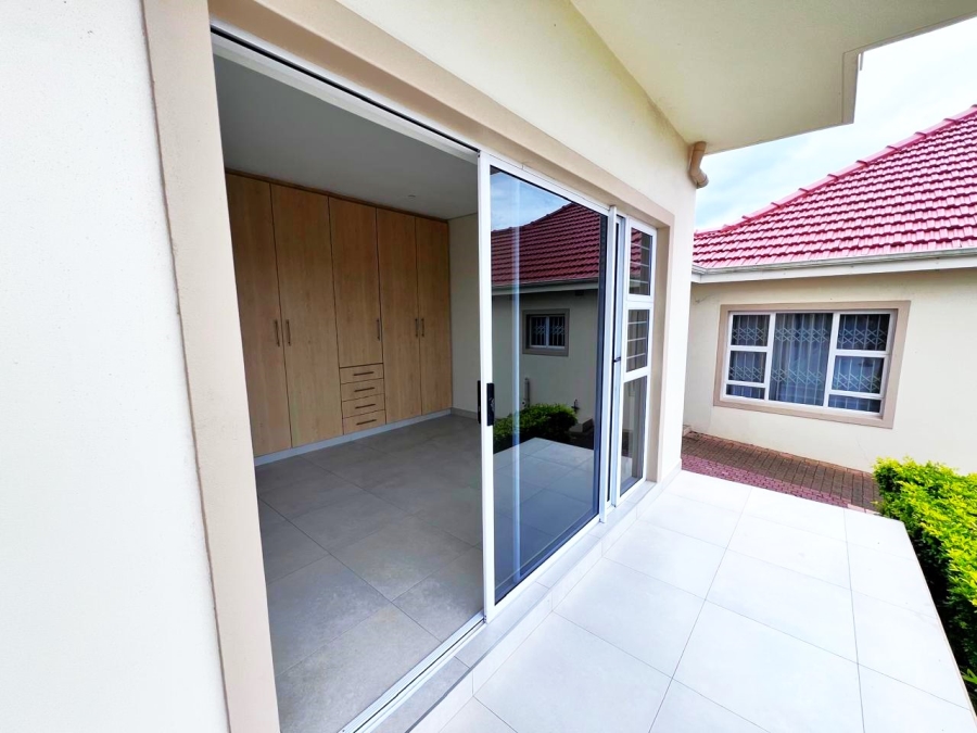 To Let 2 Bedroom Property for Rent in Albersville KwaZulu-Natal