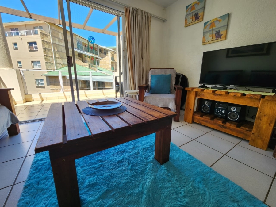 To Let 2 Bedroom Property for Rent in Margate KwaZulu-Natal