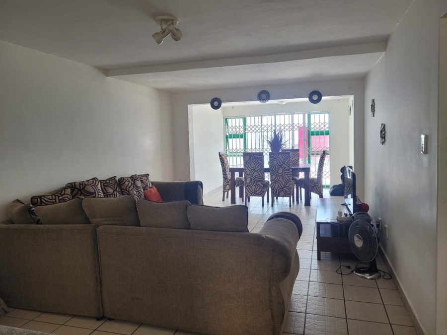 2 Bedroom Property for Sale in Margate KwaZulu-Natal