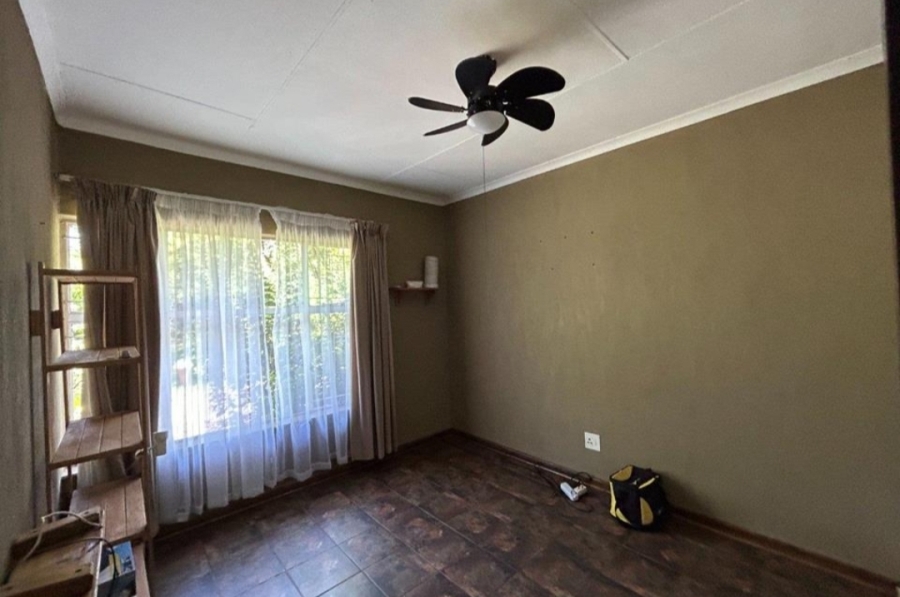 3 Bedroom Property for Sale in Signal Hill KwaZulu-Natal