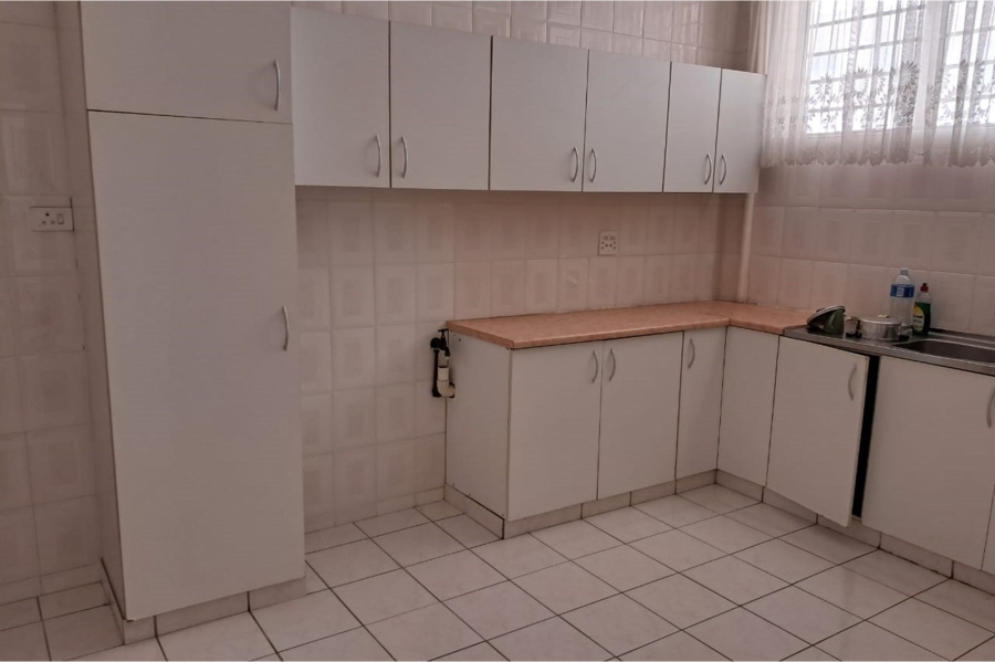 To Let 2 Bedroom Property for Rent in North Beach KwaZulu-Natal