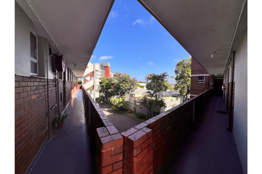 To Let 0 Bedroom Property for Rent in Essenwood KwaZulu-Natal