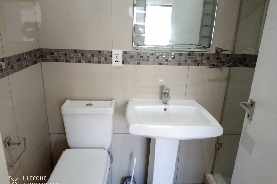 2 Bedroom Property for Sale in New Town Centre KwaZulu-Natal