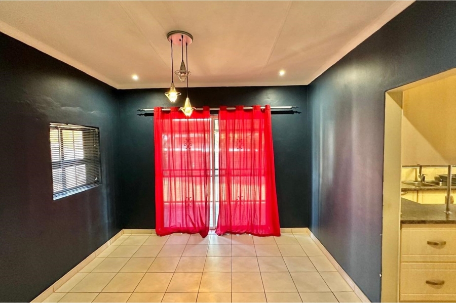 3 Bedroom Property for Sale in Lennoxton KwaZulu-Natal