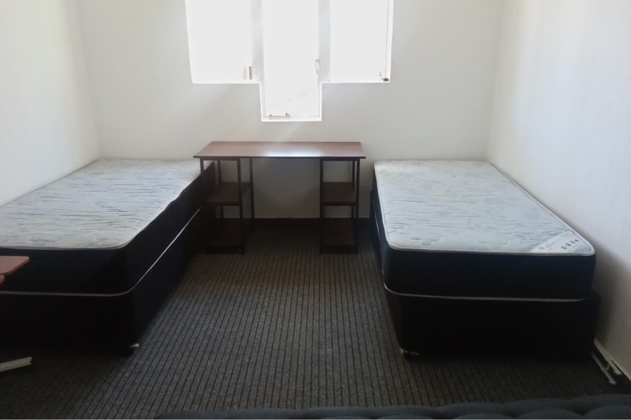 To Let 1 Bedroom Property for Rent in Scottsville KwaZulu-Natal