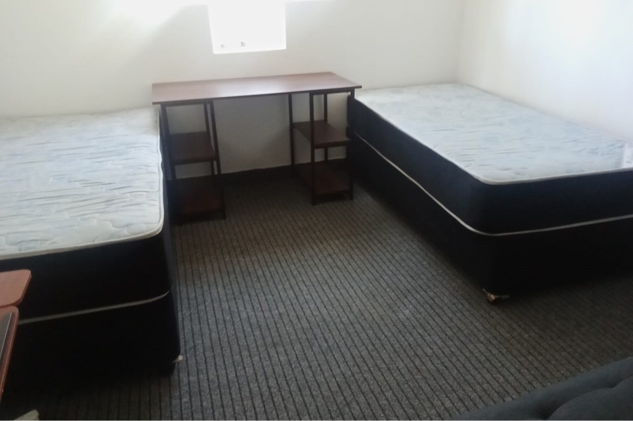 To Let 1 Bedroom Property for Rent in Scottsville KwaZulu-Natal