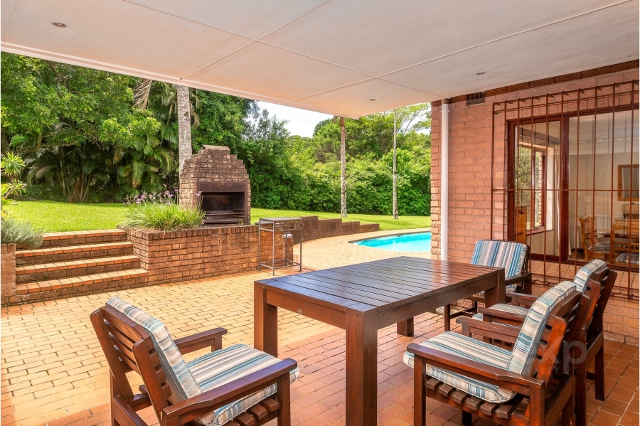 5 Bedroom Property for Sale in Kloof KwaZulu-Natal