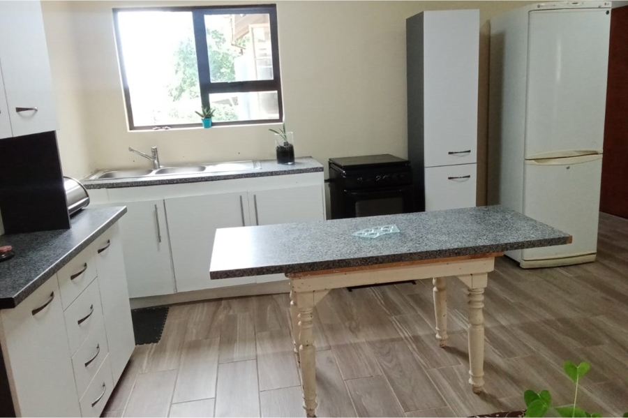 To Let 1 Bedroom Property for Rent in Hayfields KwaZulu-Natal