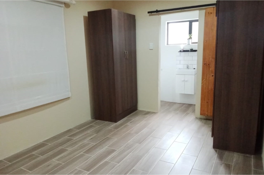 To Let 1 Bedroom Property for Rent in Hayfields KwaZulu-Natal