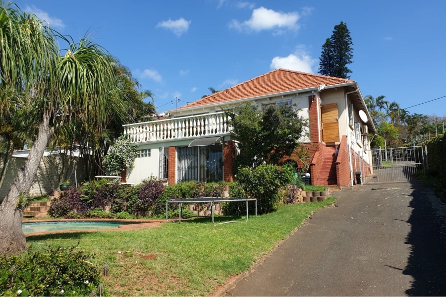 To Let 4 Bedroom Property for Rent in Athlone KwaZulu-Natal