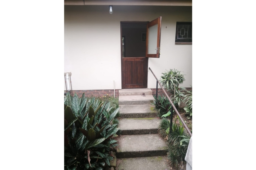 To Let 1 Bedroom Property for Rent in Farningham Ridge KwaZulu-Natal